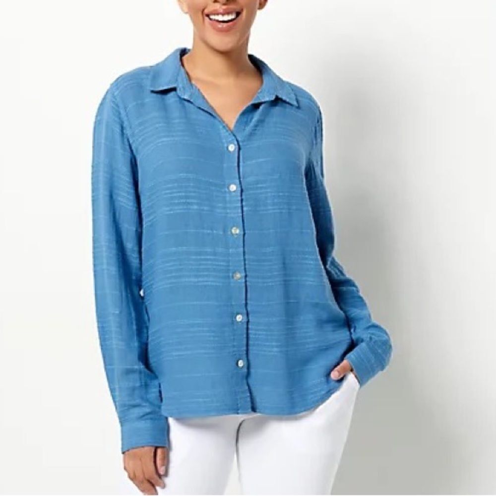 Side Stitch Petite Soft-Textured Slub Stripe Button-Down Top